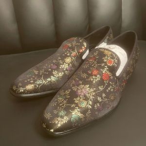 Carlo Morandi black floral smoking shoe. BRAND NEW - never worn